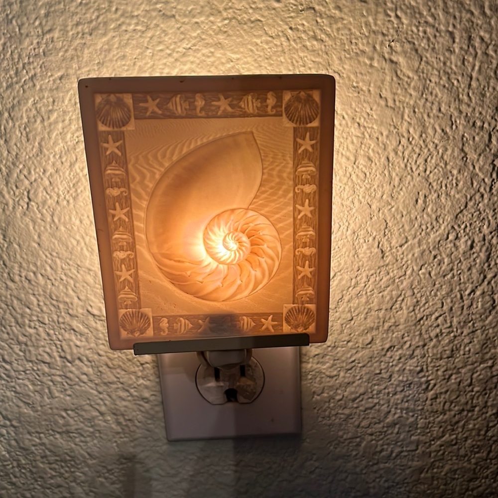 Lithopane nightlight - Picture 4 of 4